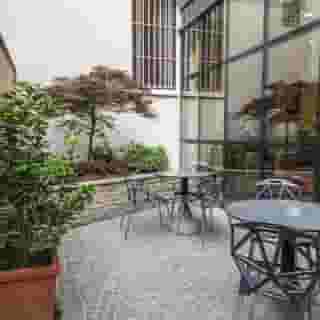 Hotel Des Etrangers, 2 of 6