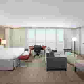 DoubleTree by Hilton Hotel Miami Airport & Convention Center, 1 of 6