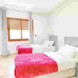 Les Belles Residences E, 5 of 6