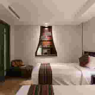 Au Lac Legend Hotel, 1 of 6