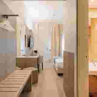 Living Hotel, 3 of 6