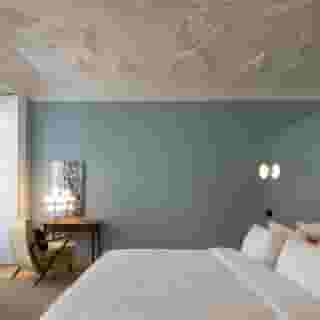 Almadina Smart Luxury, 1 of 6
