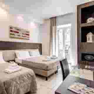 Napoli Suite Hotel, 5 of 6