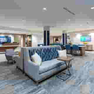 Holiday Inn Express & Suites Vaughan-Southwest by Ihg, 1 of 6