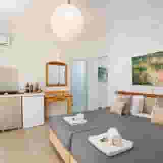 Finata Studios(Adults Only), 6 of 6