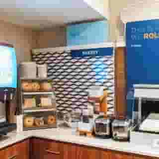 Holiday Inn Express Maspeth by Ihg, 2 of 6