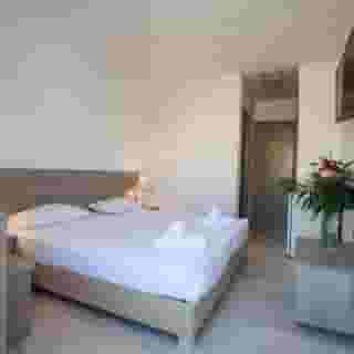 Apollon Hotel, 3 of 6