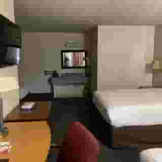 Skyway Inn SeaTac, 1 of 6