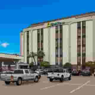 Quality Inn Houston East I-10, 5 of 6