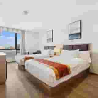 Ramada by Wyndham Flushing Queens, 3 of 6