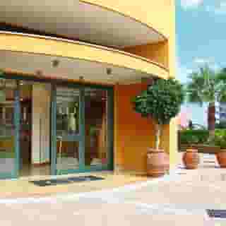 City Hotel, 2 of 6