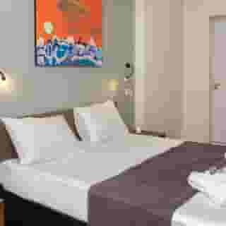 Vista Hotel, 3 of 6