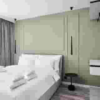 Collect Residence, 3 of 6