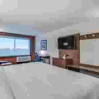 Holiday Inn Express & Suites Dallas North - Addison by Ihg, 3 of 6