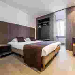 Hotel Central, 3 of 6