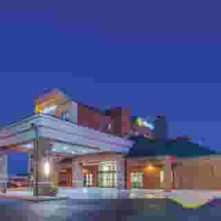 La Quinta Inn & Suites by Wyndham Philadelphia Airport, 4 of 6