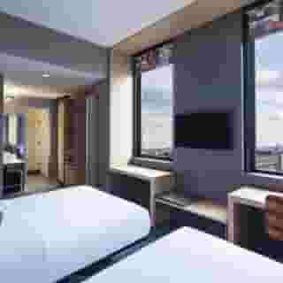 Aloft Long Island City - Manhattan View, 5 of 6