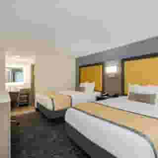 Baymont by Wyndham Franklin/Cool Springs, 1 of 6