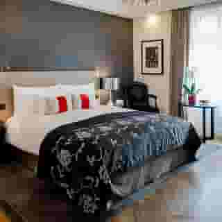 Hotel Schweizerhof Bern & Spa, 3 of 6