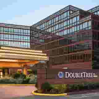 DoubleTree by Hilton New York LaGuardia Airport, 2 of 6