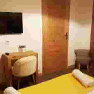 Hotel du Clocher, 4 of 6