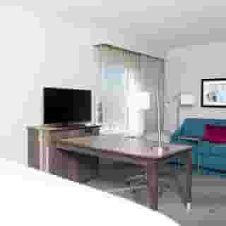 Hampton Inn & Suites Chicago Schaumburg, 2 of 6
