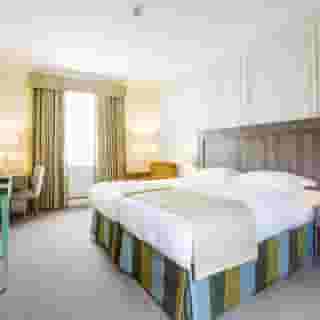 Astor Court Hotel, 3 of 6