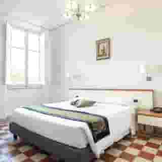 Hotel St. James, 3 of 6