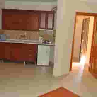 Hibiscus 1 and 2 Apartments, 5 of 6