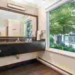 Best Western Plus Burnaby Hotel, 5 of 6