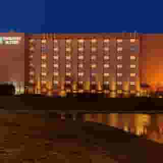 Embassy Suites by Hilton Chicago Schaumburg Woodfield, 4 of 6