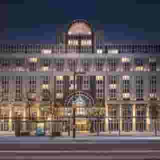 Vienna Marriott Hotel, 2 of 6