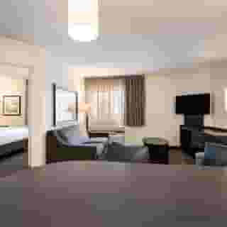 Sonesta Simply Suites Chicago O'Hare Airport, 2 of 6