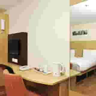 ibis Belfast Queens Quarter, 4 of 6