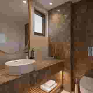 Avra Imperial Residence Collection, 5 of 6