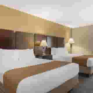Best Western Plus Plaza by the Green, 3 of 6