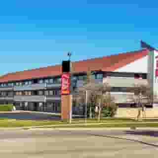Red Roof Inn Plus+ Chicago - Hoffman Estates, 6 of 6