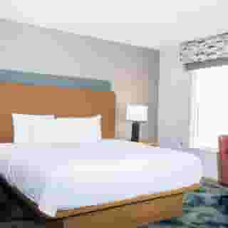 Hampton Inn & Suites Addison, 1 of 6