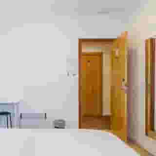 Ayz Javier Cabrini - Auto check-in property, 1 of 6