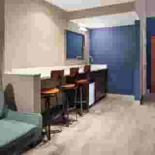 Four Points by Sheraton Hotel & Suites San Francisco Airport, 3 of 6