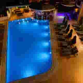Club Karakas, 5 of 6