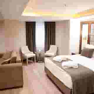 Amethyst Hotel, 2 of 6