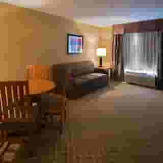 Holiday Inn Express & Suites Chicago West-Roselle by Ihg, 5 of 6