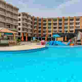 Rewaya Luxury Resort, 2 of 6