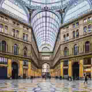 Napoli's Gold Hotel, 6 of 6