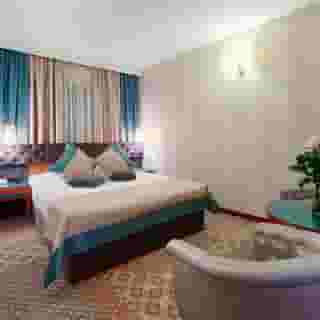 Hotel Duke Romana, 2 of 6