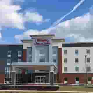 Hampton Inn & Suites by Hilton Warrington Horsham, 2 of 6