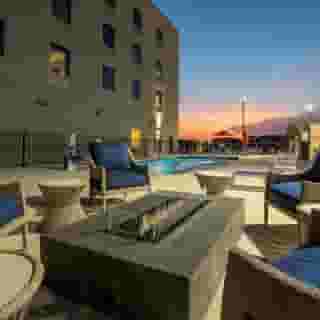 La Quinta Inn & Suites By Wyndham Pflugerville, 1 of 6
