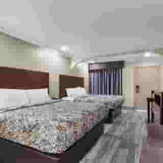 Americas Best Value Inn Houston Heights at I-45, 3 of 6