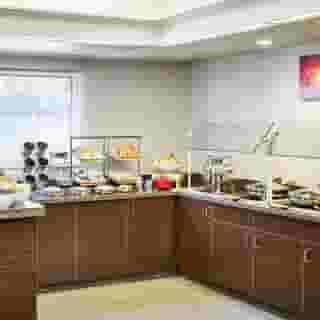 Residence Inn Las Vegas Convention Center by Marriott, 1 of 6